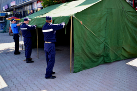 În trei localități din țară, alegătorii vor vota la prezidențiale în corturi